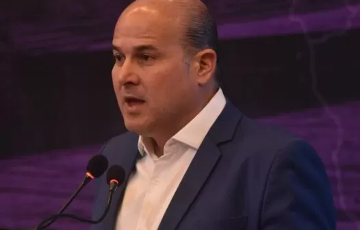 Roberto Cláudio sobre desfiliação de Evandro Leitão do PDT: ‘Teatro montado’