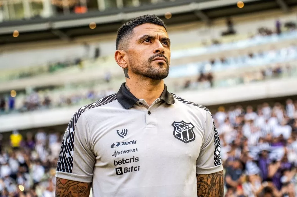 Lucho González após vitória: “emocionante ver a entrega dos meus jogadores (do Ceará)”