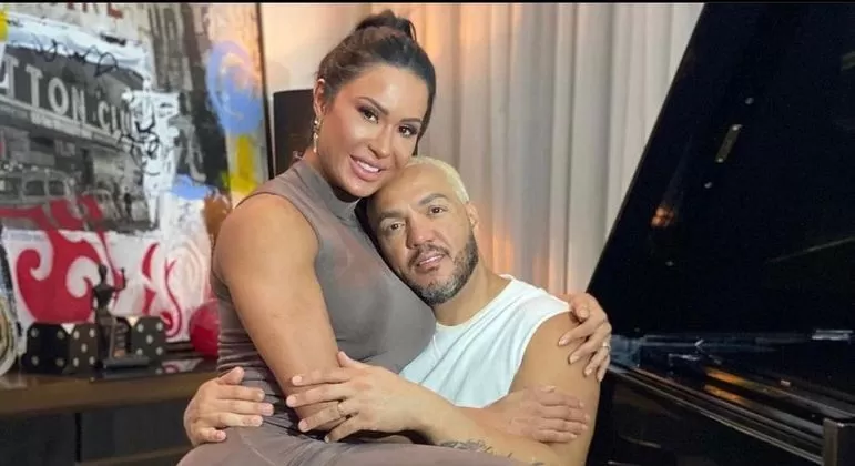 Gracyanne Barbosa fala sobre supostas amantes de Belo: ‘Perco as contas de quantas fotos recebo’