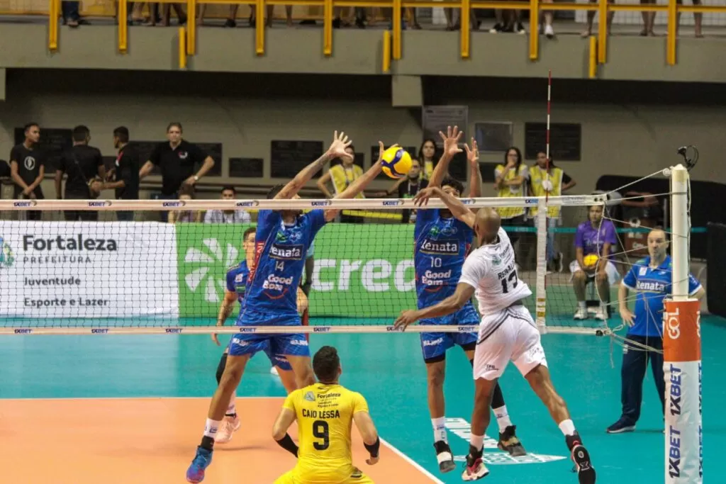 Rede Cuca Vôlei enfrenta Araguari neste sábado (5), no ginásio Paulo Sarasate