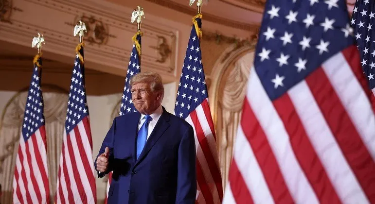 Tiros são disparados perto da casa de Trump na Flórida; republicano está a salvo