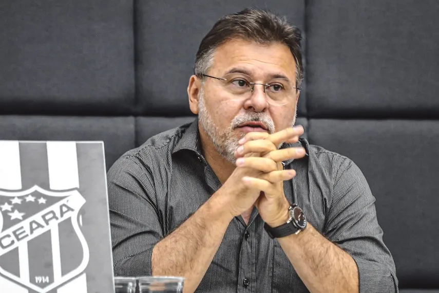 Robinson de Castro assina carta de renúncia e deixará a presidência do Ceará
