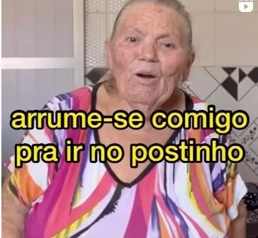 Arrume-se comigo: avó de humorista viraliza com dica de look