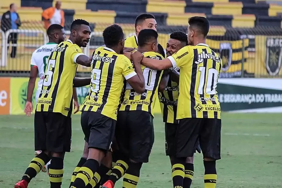 Volta Redonda x Resende assista ao vivo à partida do Campeonato Carioca