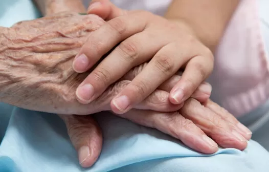 Doença de Parkinson: Brasil tem cerca de 200 mil pessoas diagnosticadas