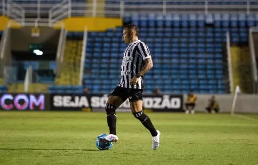 No PV, Ceará perde para o Vitória e entra na zona de rebaixamento da Série B