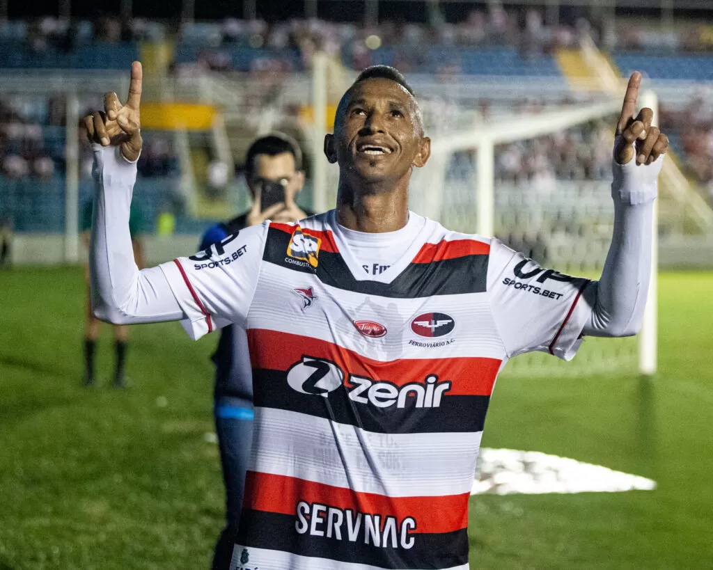 Ciel brilha e Ferroviário estreia na Série D com vitória em casa