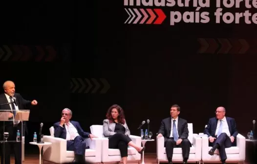 Estrutura ministerial: Lula prega paciência em negociações