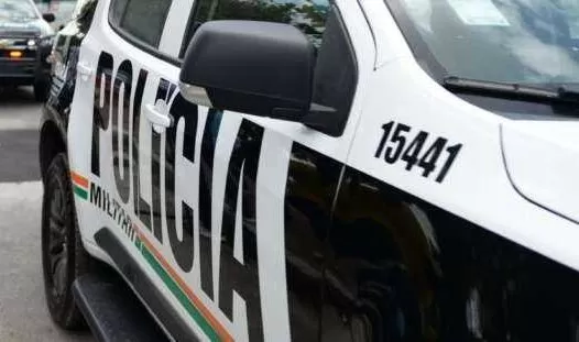 Homem é preso após matar o próprio irmão a facadas dentro de casa em Fortaleza