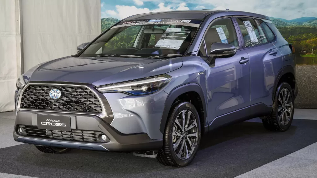 Corolla Cross 2024 oferecido com desconto de quase R$ 30 mil