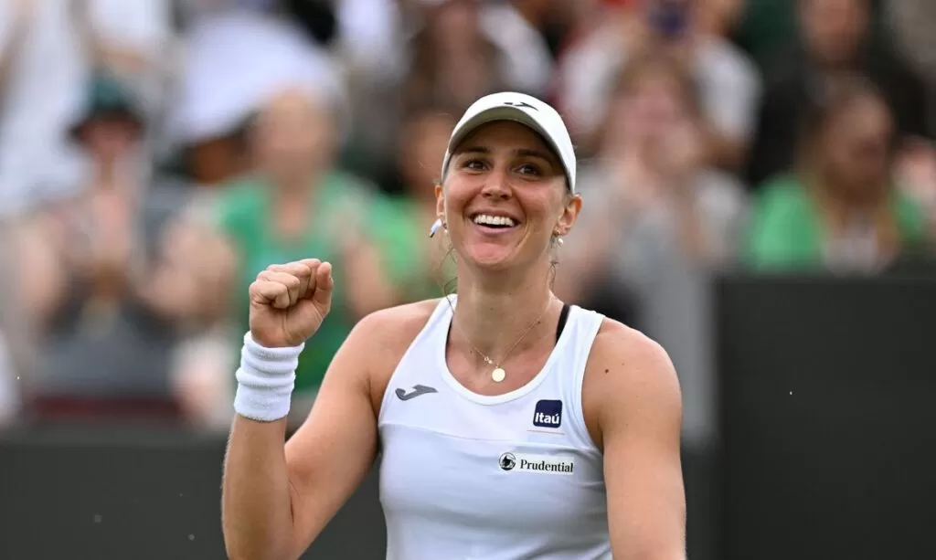 Bia Haddad vai às oitavas na simples e avança nas duplas de Wimbledon