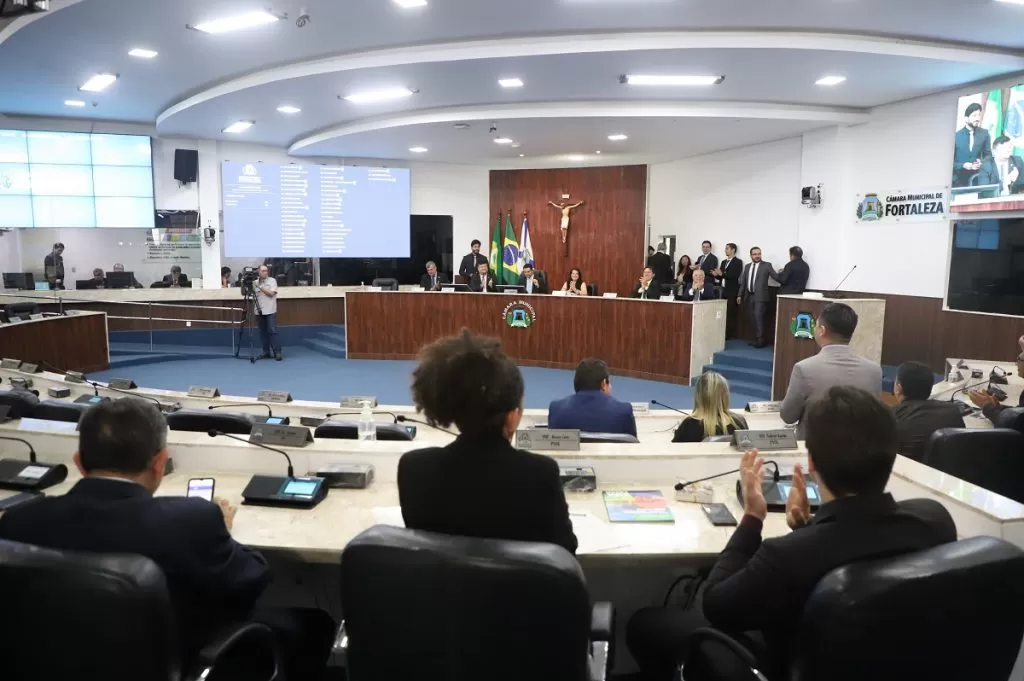 Câmara Municipal de Fortaleza cria a Procuradoria Especial da Mulher