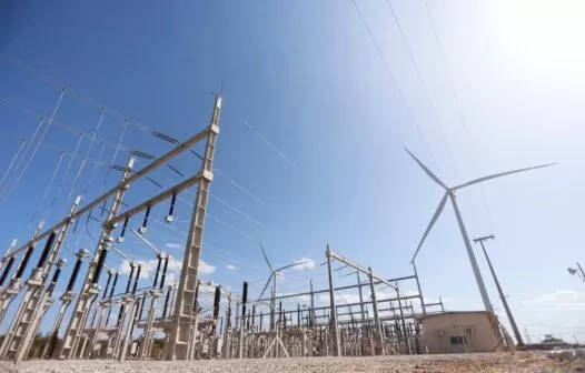 Ceará inaugura primeiro parque híbrido com energia limpa em produção do Brasil