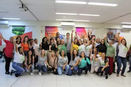 Líderes comunitários do Pecém recebem treinamento gratuito sobre empreendedorismo social