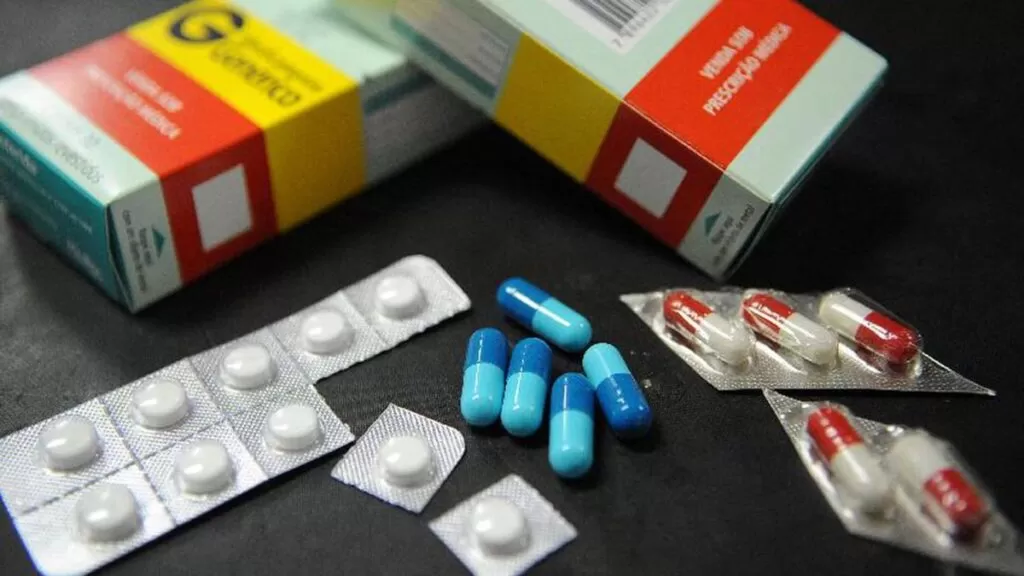 Preço dos medicamentos vai subir 4,5% a partir de abril