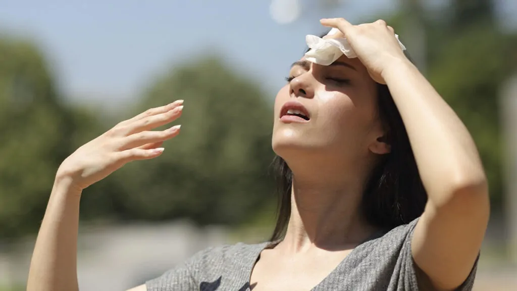 Dia do Dermatologista: Conheça os cuidados com a pele no sol do Ceará
