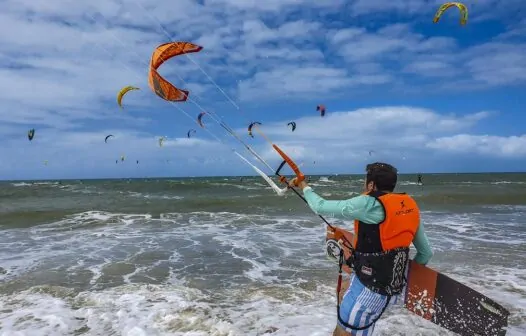 Turismo: Ceará é destaque como destino de estrangeiros para prática de kitesurf