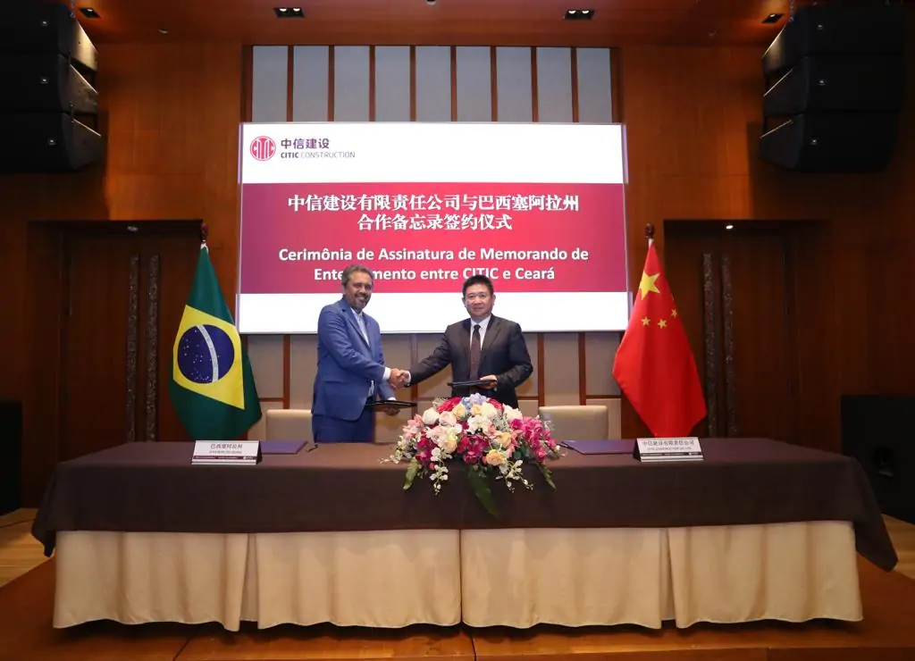 Ceará fecha acordo com a China; documento prevê construção de habitações sociais e escolas