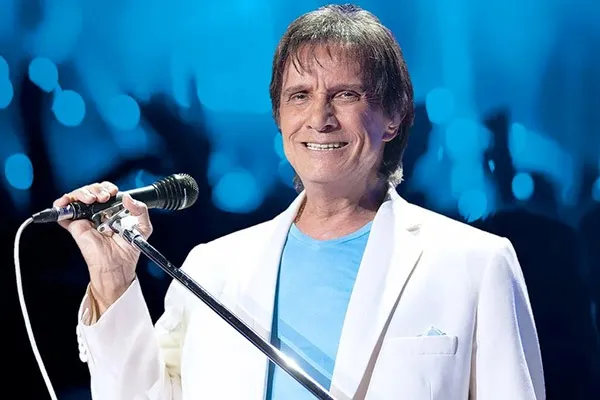 Globo não renova contrato com Roberto Carlos, diz jornalista