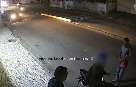 Assalto: motociclista é rendido e tem a moto levada por dois homens em bairro de Fortaleza