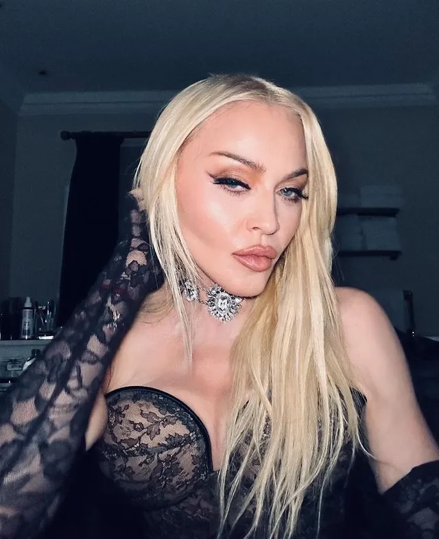 Sol, calor e barulho dos fãs: as reclamações de Madonna às vésperas de show no Rio