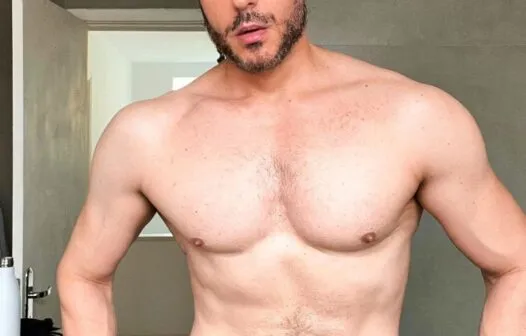 Estética de Ricardo Tozzi aos 48 anos agita web