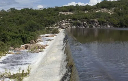 Com chuvas reduzidas, número de açudes sangrando no Ceará cai para 30