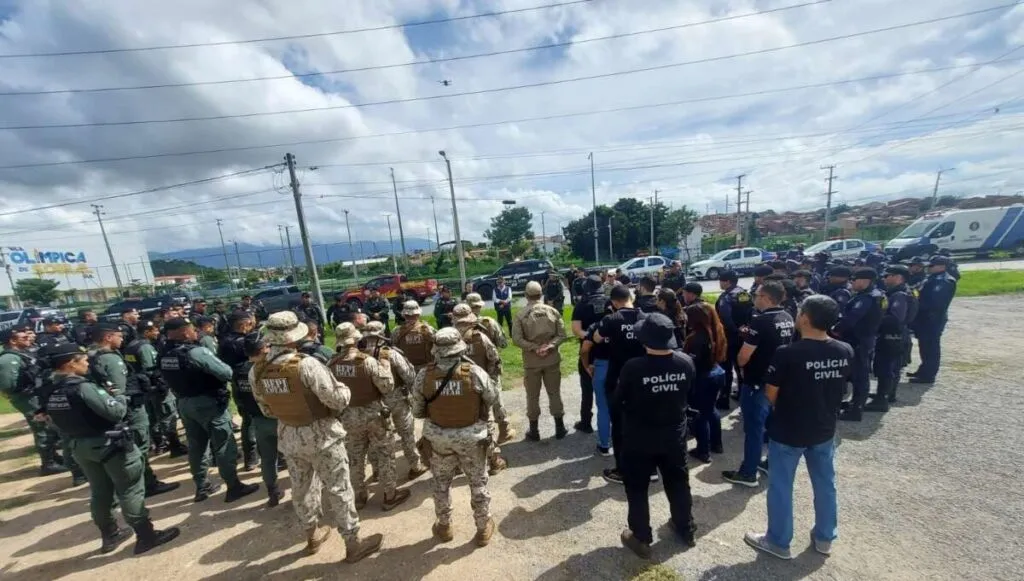 Polícia deflagra operação contra o crime organizado em Sobral, no interior do Ceará