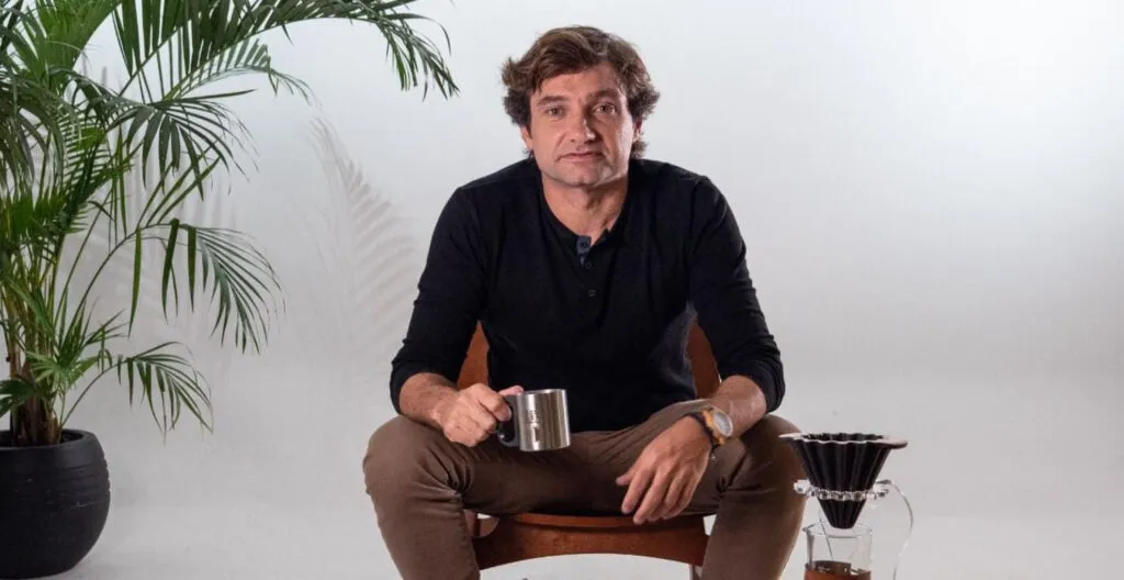 Cafeteria virtual conecta pessoas com especialistas em diversas áreas; entenda como funciona
