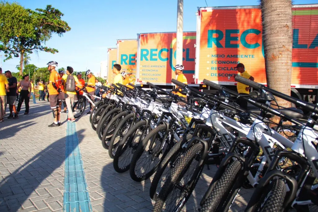 Prefeitura lança Movimento Fortaleza Limpa e projeto Recicla Mais