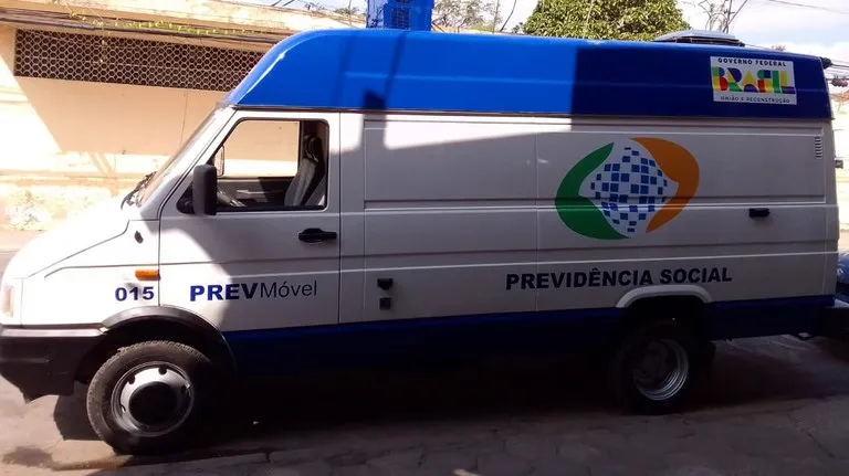 Ministro da Previdência inaugura unidade móvel da Agência da Previdência Social, em Fortaleza