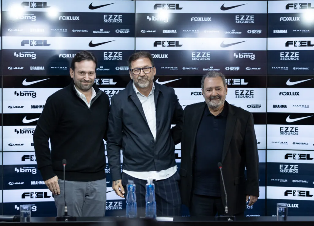 CEO vê Corinthians com potencial para ser maior time do País e avisa: ‘No começo é sofrimento’