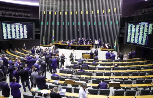 Governo articula e adia votação do projeto da anistia do 8 de Janeiro para depois do 1º turno