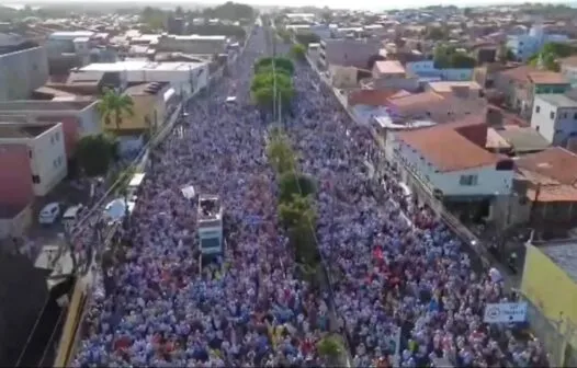 Ao vivo: acompanhe a transmissão da Caminhada com Maria 2024, em Fortaleza