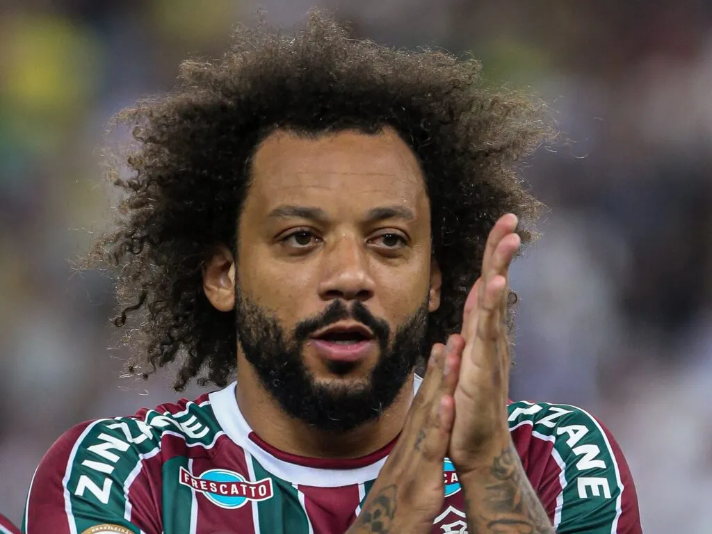 Marcelo agradece Fluminense por ‘momentos inesquecíveis’ e cutuca: ‘Verdade, como o sol, sairá’