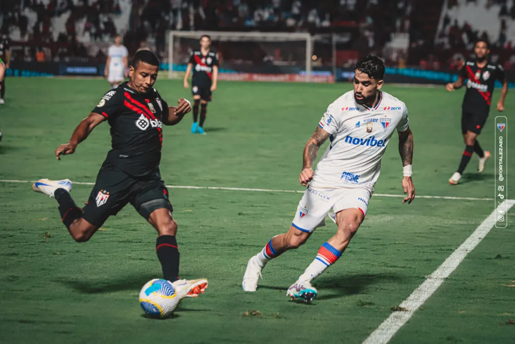 Fortaleza perde para o rebaixado Atlético-GO e desperdiça chance de voltar ao G-4