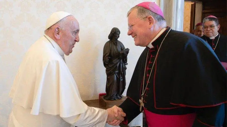 Papa Francisco nomeia brasileiro e outros 20 bispos como novos cardeais da Igreja Católica