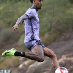 Qual canal vai passar o jogo do Botafogo ao vivo hoje (23/04)? Partida é pela Libertadores 2025