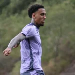 Qual canal vai passar o jogo do Botafogo ao vivo hoje (27/05)? Partida é pela Libertadores 2025