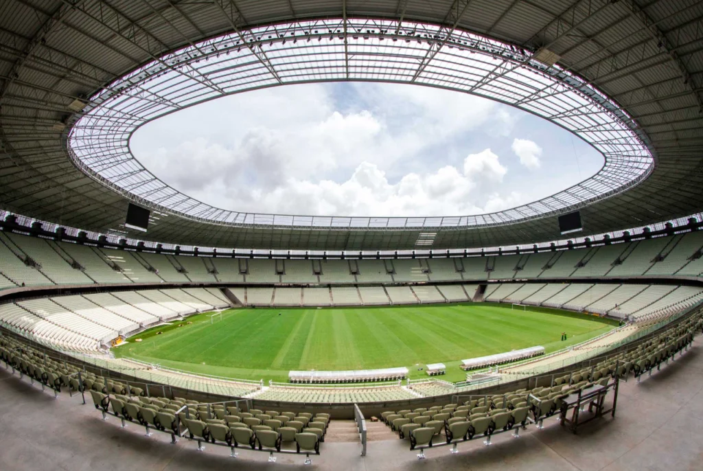 Governo autoriza exceção e confirma jogos de Fortaleza e Ceará no Castelão com intervalo de 49 horas