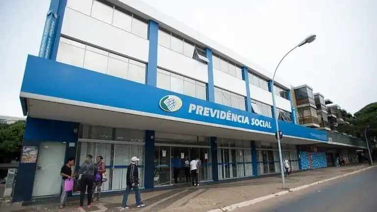 INSS devolve descontos indevidos de abril dos aposentados e pensionistas; saiba quem recebe nesta quarta (28)