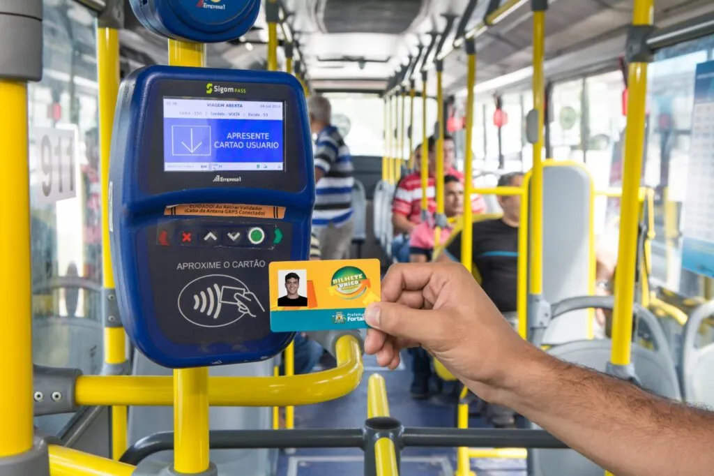 Novo posto de atendimento do Bilhete Único é inaugurado no Vapt Vupt da Parangaba em Fortaleza