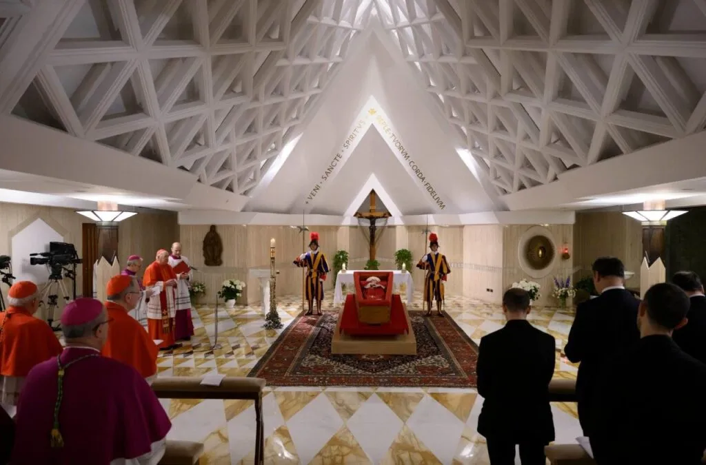 Brasileira lê Oração Universal em funeral do Papa Francisco