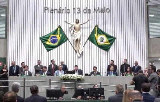 Assembleia Legislativa do Ceará realiza solenidade para marcar 190 anos de atuação