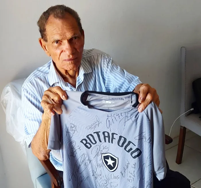 Morre ex-goleiro Manga, ídolo do Botafogo e titular da seleção na Copa de 1966