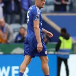 Leicester anuncia saída de Jamie Vardy e exalta atacante: ‘Nosso maior jogador’