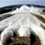 Senador protocola projeto para limitar valor da energia comprada pelo Brasil de Itaipu