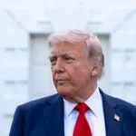 Trump critica Putin após ataque a Kiev, mas não muda proposta de paz