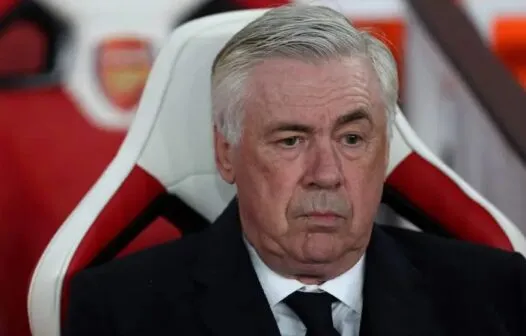 Seleção ‘esfrega as mãos’ com Ancelotti prestes a cair da Liga dos Campeões, diz rádio