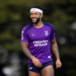 Corinthians x Racing-URU: Memphis Depay joga hoje?